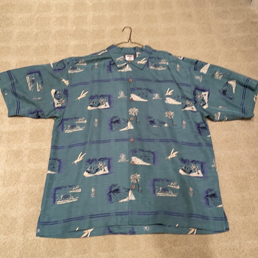Tommy Bahama Mens XL a silk shirt